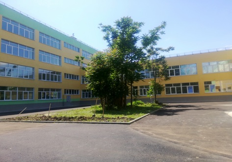 Secondary school in the Primorsky district of Mariupol