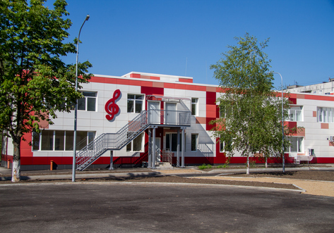 School of Arts in the Central District of Mariupol