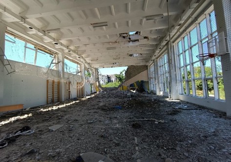 Secondary school in the Primorsky district of Mariupol